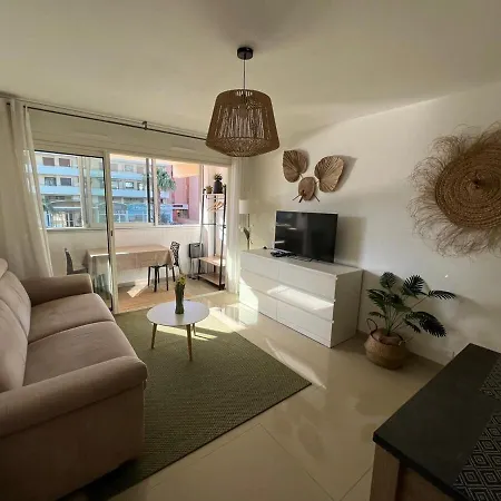 Cocon Bord De Mer, Elegant With Ac And Parking And Wifi Apartamento Le Lavandou